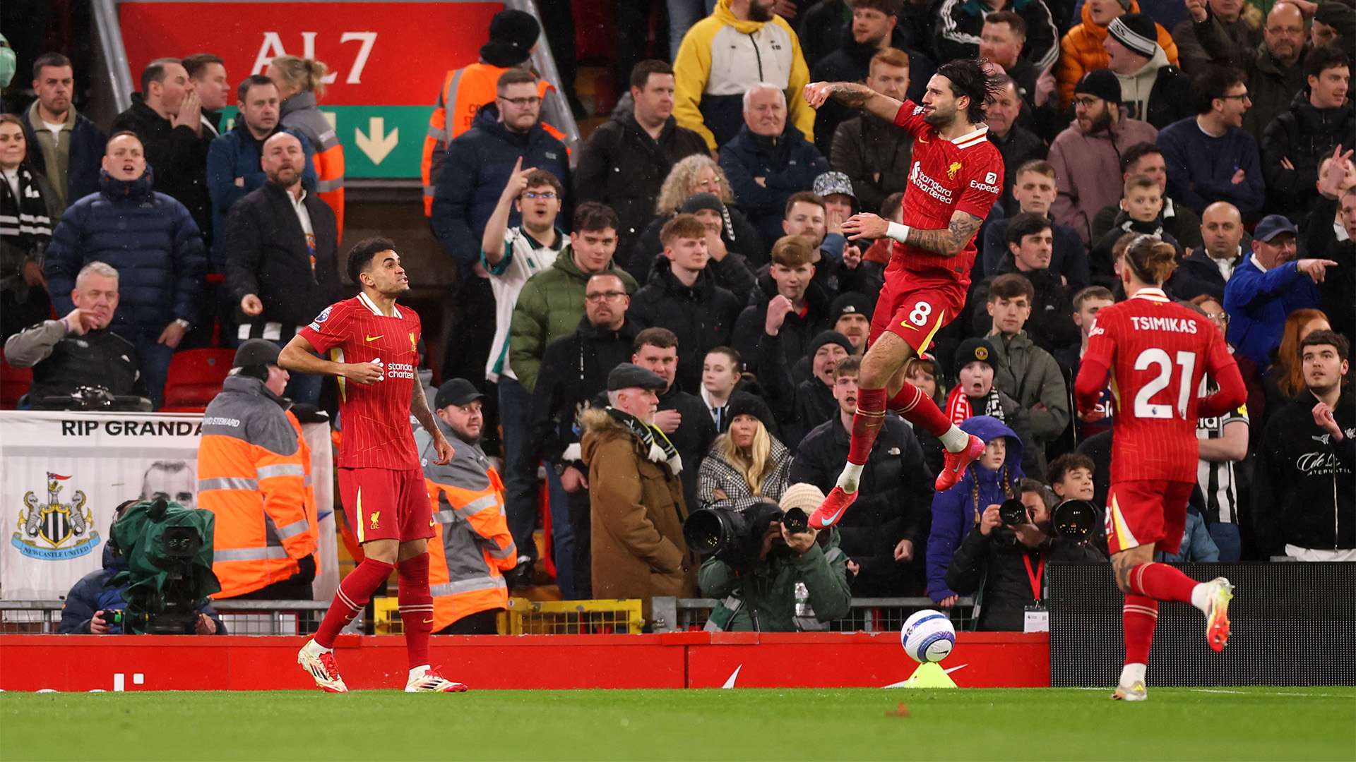 文章首先概 文章首先概